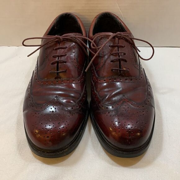 Men’s Rockport shoes size 10.5W leather upper. Lace up brown main image 6